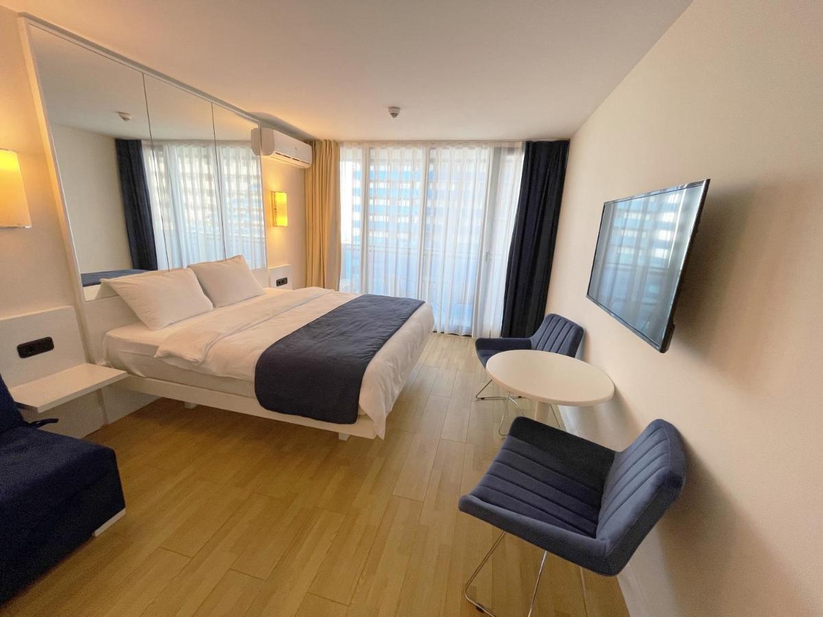 Orbi City Sea View Batumi Ngoại thất bức ảnh