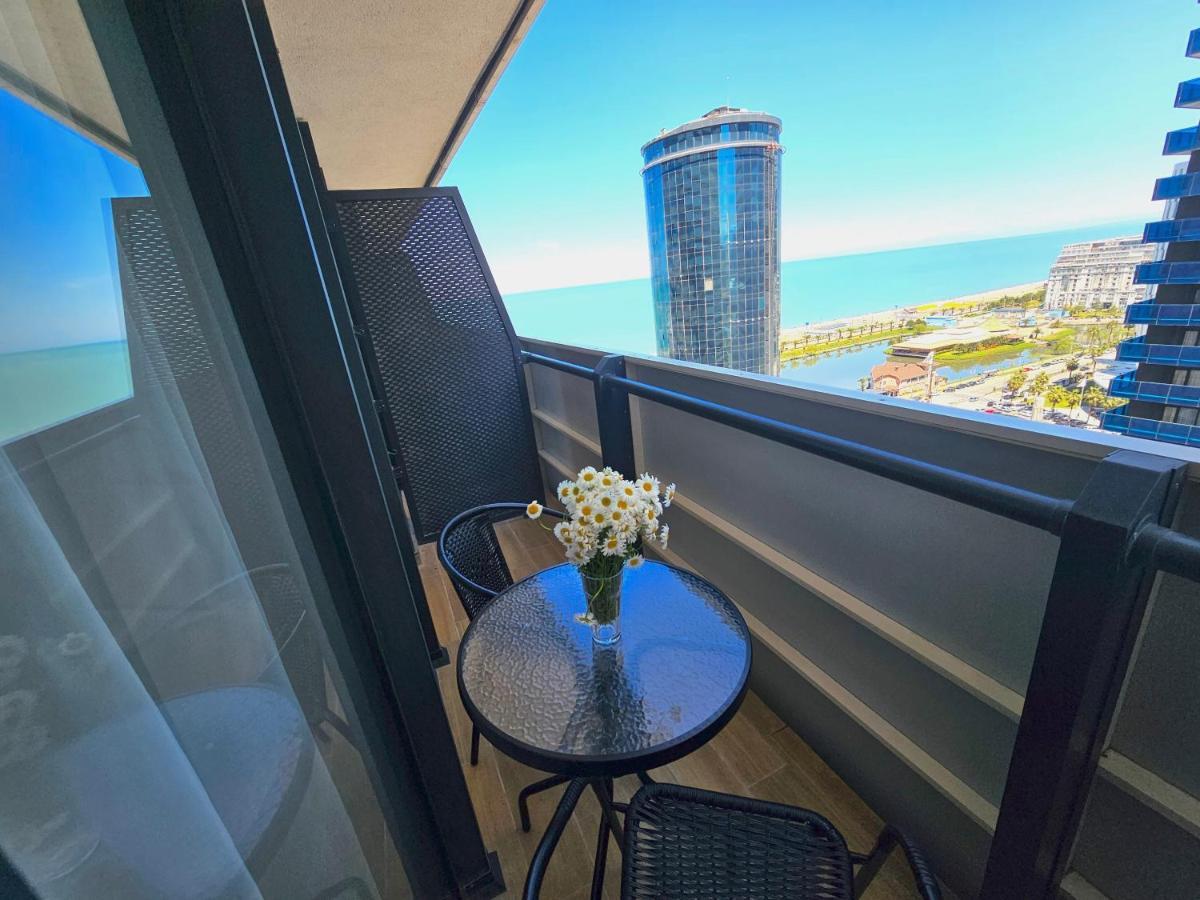 Orbi City Sea View Batumi Ngoại thất bức ảnh