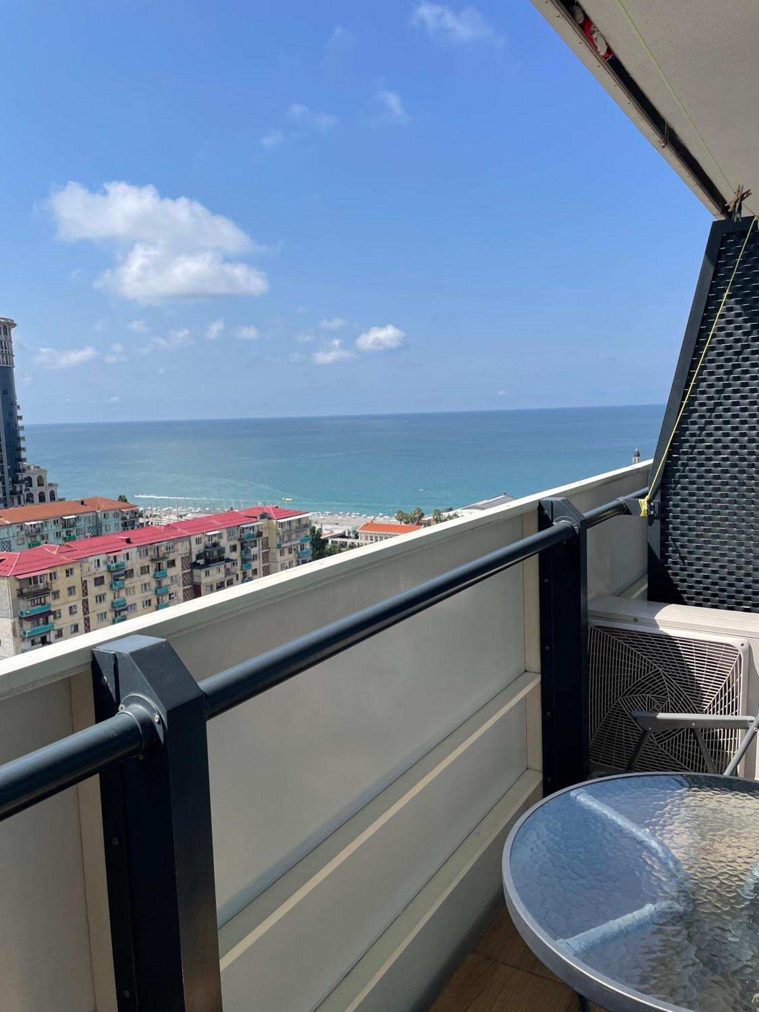 Orbi City Sea View Batumi Ngoại thất bức ảnh